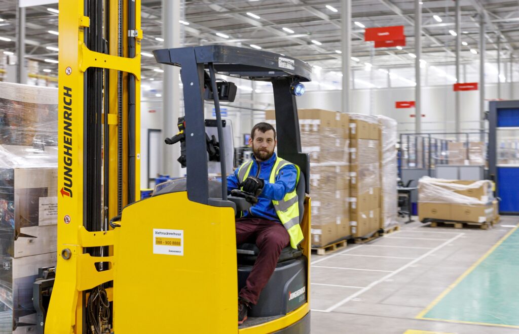 High-Demand Forklift Operator Jobs in Germany With Competitive Pay (€35,000–€55,000)